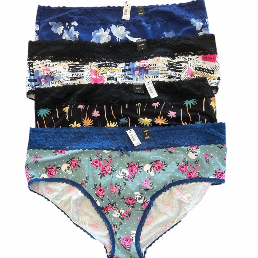4 New Torrid Cheeky Panties With Lace Trim size 5